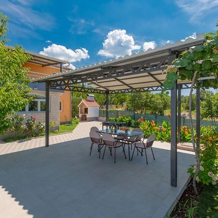 Villa Petra, Sestanovac - Makarska Экстерьер фото
